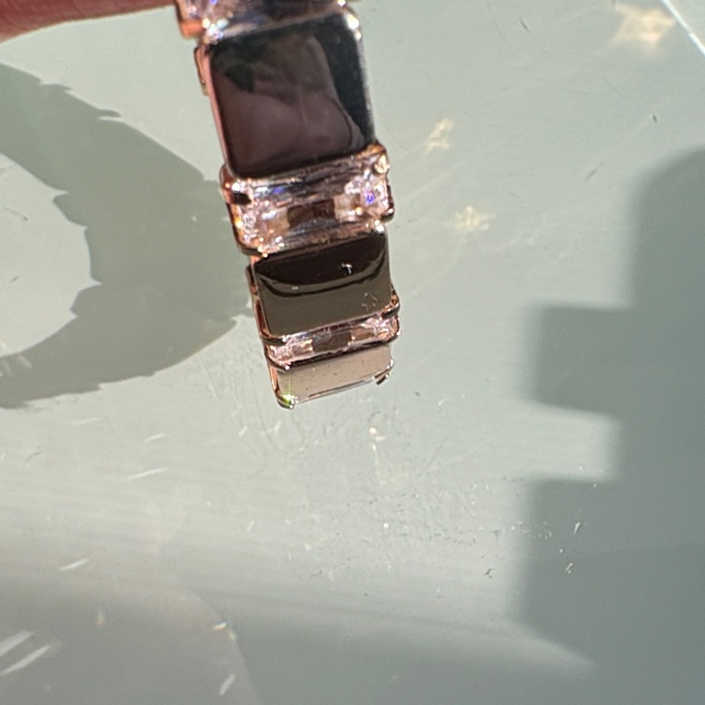 Chic Black and Gold Bracelet - Picture 4 of 5